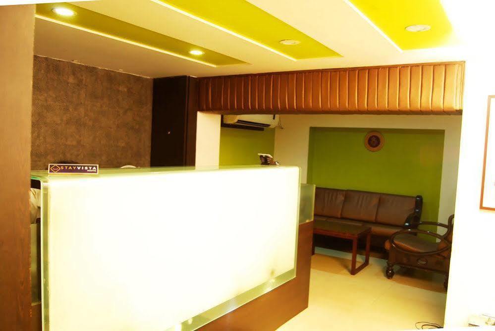 Stay Vista Rooms At Thane Station Extérieur photo